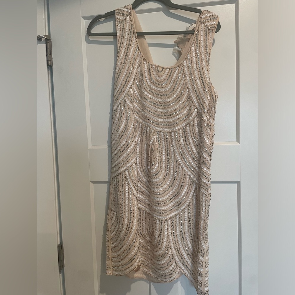 Cute sequin scalloped dress